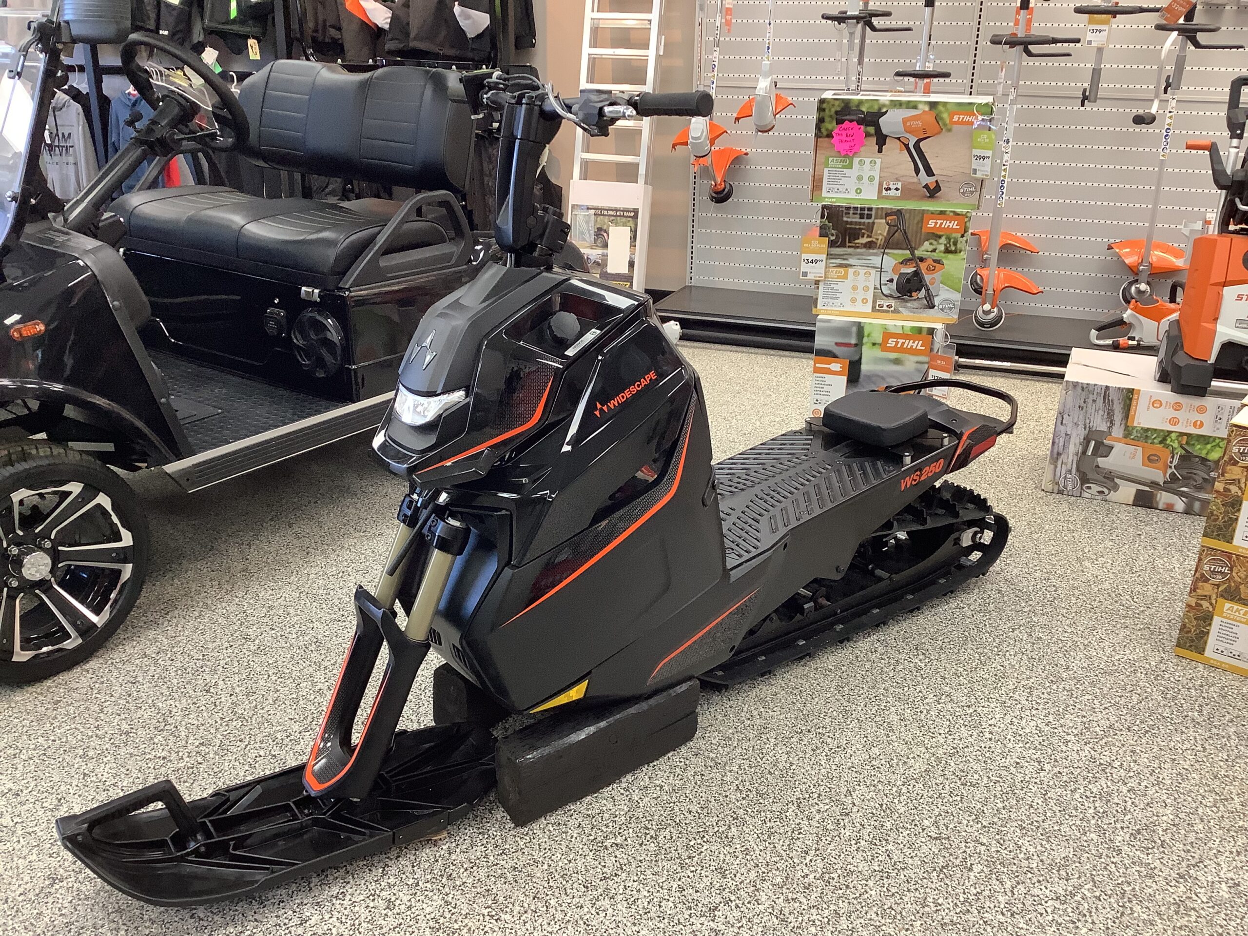 ARCTIC CAT WIDESCAPE WS250BLACK2024 - Checkerd Flag Sports